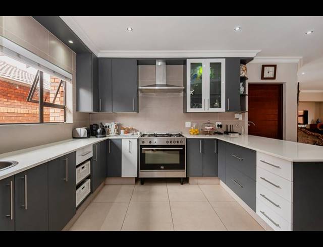 3 BEDROOM CLUSTER FOR SALE IN NEW REDRUTH